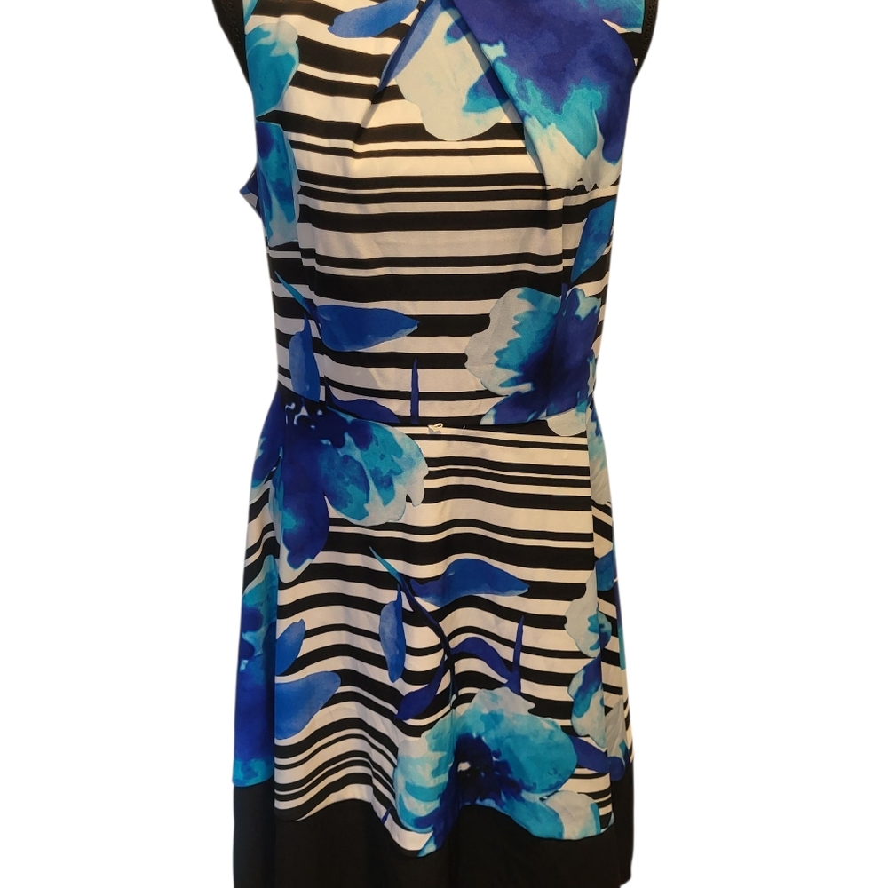 Summer Floral Women's Dress Size 12 Gently Used..very good condition